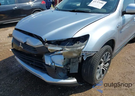 2017 Mitsubishi Outlander Sport 2.4 Sel z USA, uszkodzony, nr VIN JA4AP4AW2HZ056274